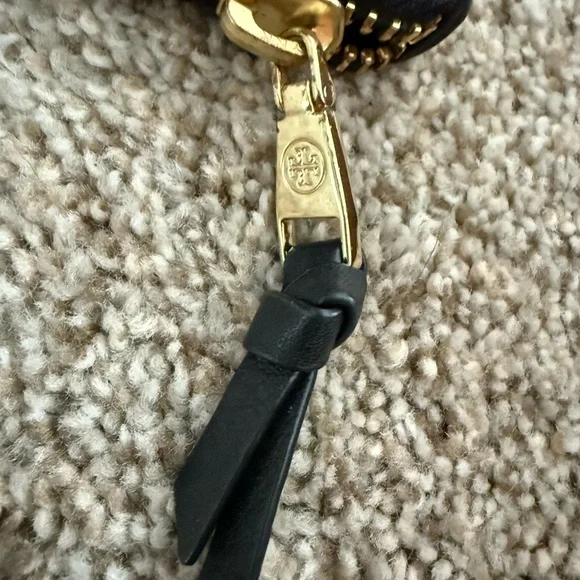 Tory Burch Hobo Tassel bag and matching wallet in black. Like new! - Picture 15 of 16